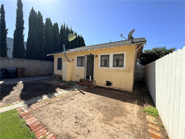 318 N Claudina, Anaheim, CA 92805