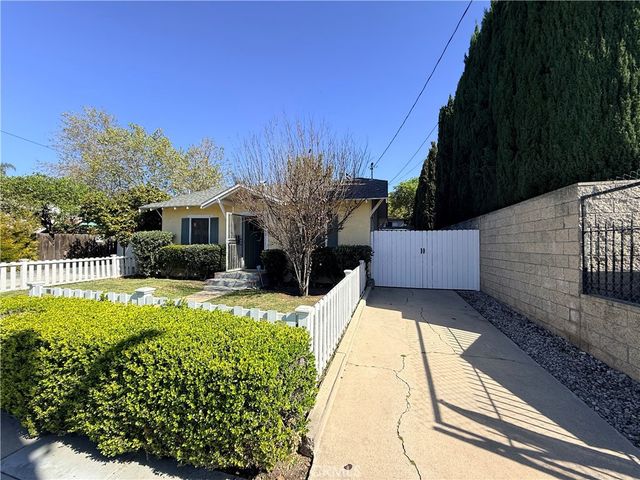 318 N Claudina, Anaheim, CA 92805