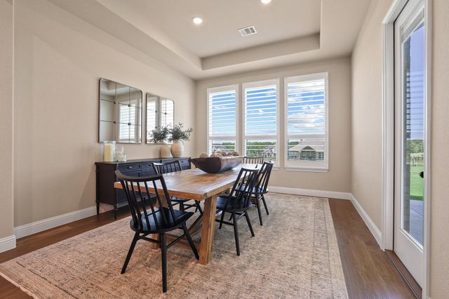 180 Waterview Drive, Gunter, TX 75058