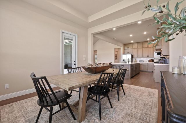 180 Waterview Drive, Gunter, TX 75058
