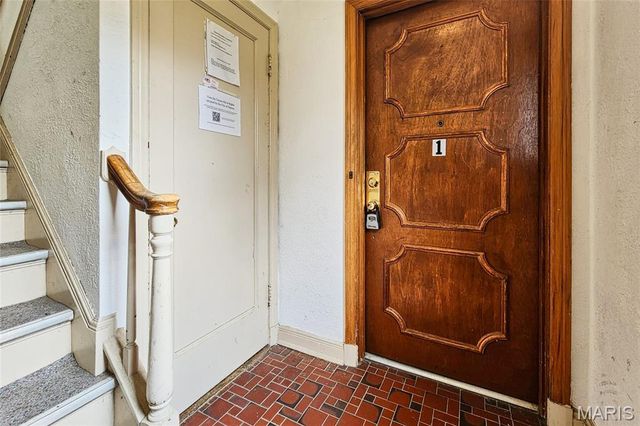 6601 Alamo Avenue 1st Floor A, Clayton, MO 63105