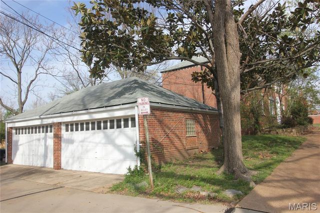 6601 Alamo Avenue 1st Floor A, Clayton, MO 63105