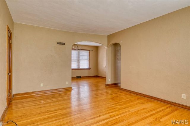 6601 Alamo Avenue 1st Floor A, Clayton, MO 63105