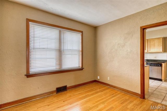 6601 Alamo Avenue 1st Floor A, Clayton, MO 63105