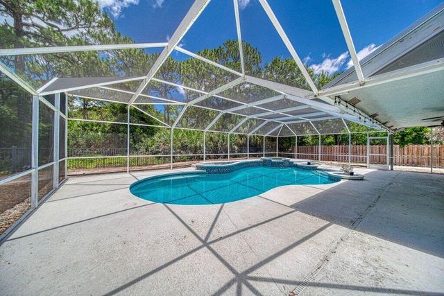 3730 SW Woodbriar Lane, Palm City, FL 34990