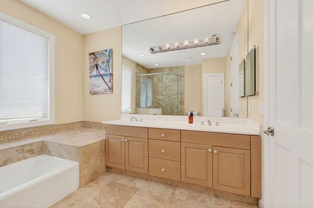 6167 NW 23rd Way, Boca Raton, FL 33496