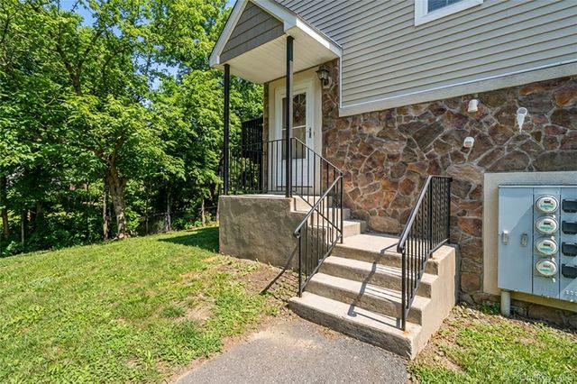 32 Peter Turner Road, Monroe, NY 10950