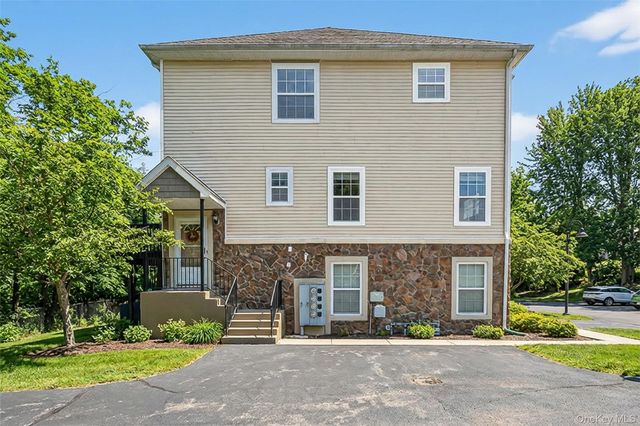 32 Peter Turner Road, Monroe, NY 10950