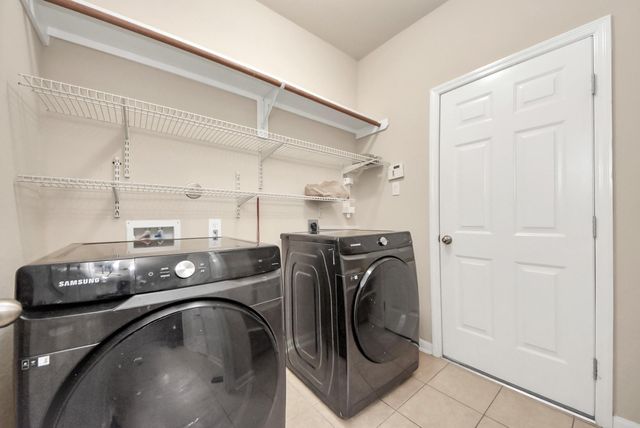 1251 Glenwood Canyon Lane, Houston, TX 77077