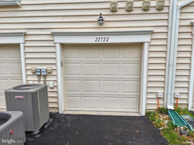 22722 BEACON CREST TER, Brambleton, VA 20148