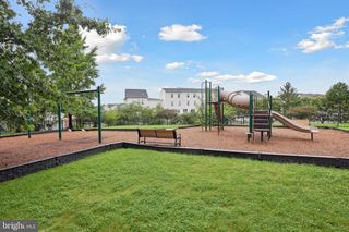 22722 BEACON CREST TER, Brambleton, VA 20148