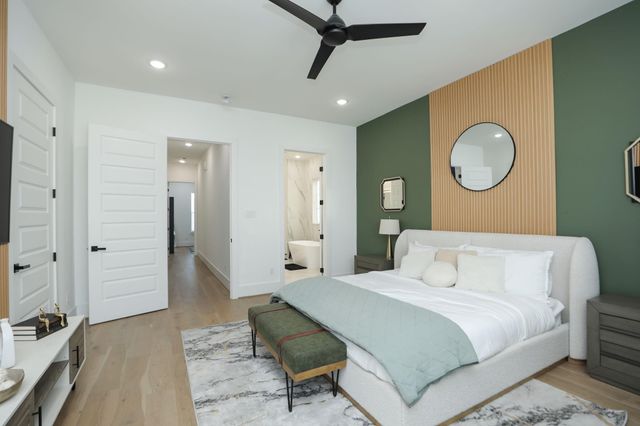 5704 Fairdale Lane B, Houston, TX 77057