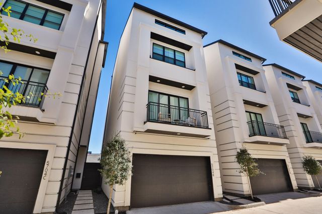 5704 Fairdale Lane B, Houston, TX 77057