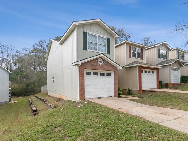 115 Woodrun Drive, Enterprise, AL 36330