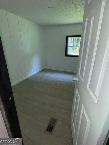 1136 Flagstone Road, Elberton, GA 30635