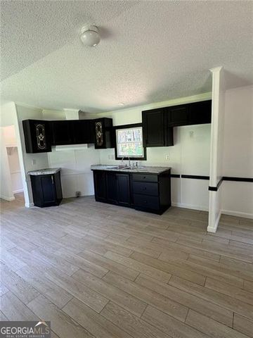 1136 Flagstone Road, Elberton, GA 30635