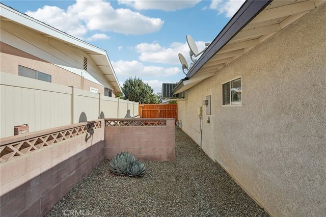 28731 Portsmouth Drive, Menifee, CA 92586