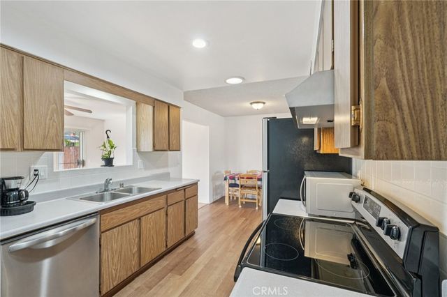 28731 Portsmouth Drive, Menifee, CA 92586