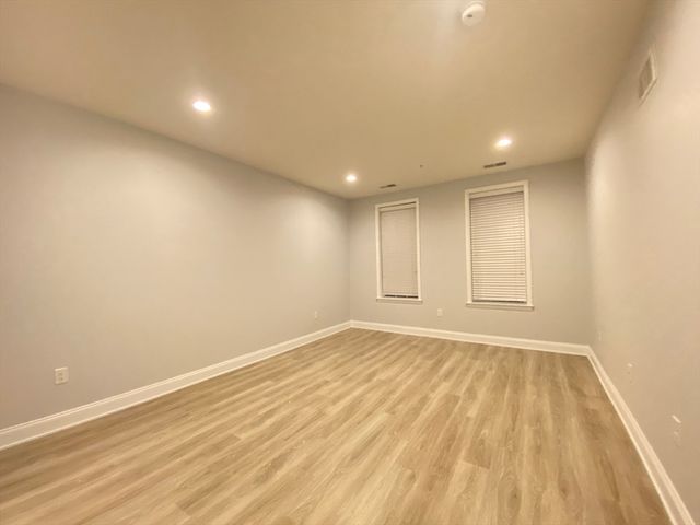 107 Corning Fairbanks Way 153, Westborough, MA 01581