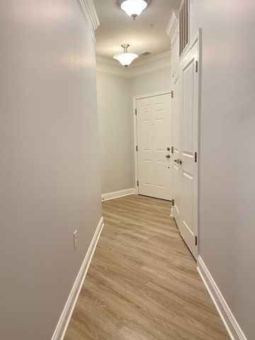 107 Corning Fairbanks Way 153, Westborough, MA 01581