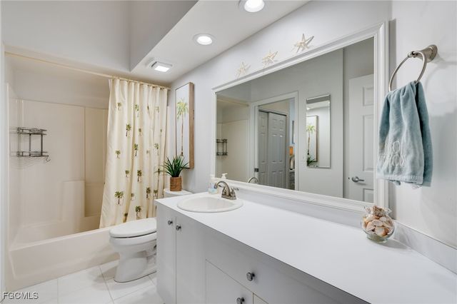 28740 Diamond DR 203, Bonita Springs, FL 34134