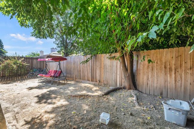 7631 Conklin Ct, Antelope, CA 95843
