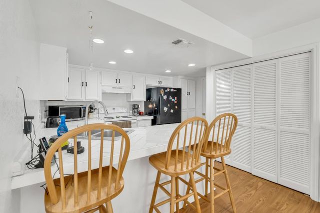 7631 Conklin Ct, Antelope, CA 95843