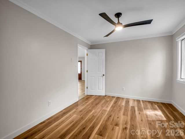605 Rhododendron Avenue, Black Mountain, NC 28711