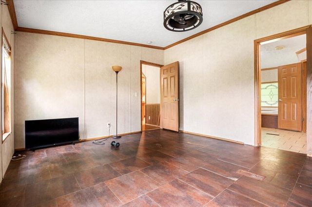 598 Skaggs Branch Road, Williamsburg, KY 40769