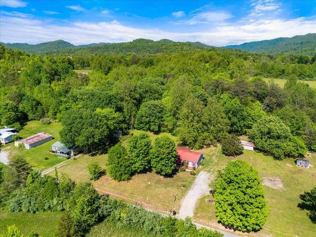 598 Skaggs Branch Road, Williamsburg, KY 40769