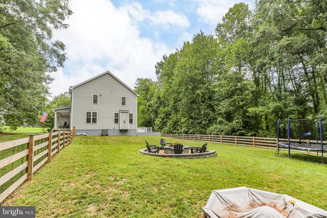 7117 PULLEN DR, Fredericksburg, VA 22407