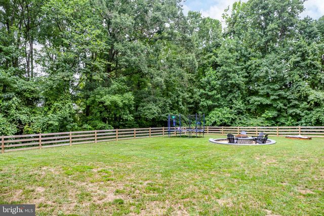 7117 PULLEN DR, Fredericksburg, VA 22407