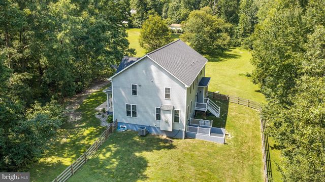 7117 PULLEN DR, Fredericksburg, VA 22407