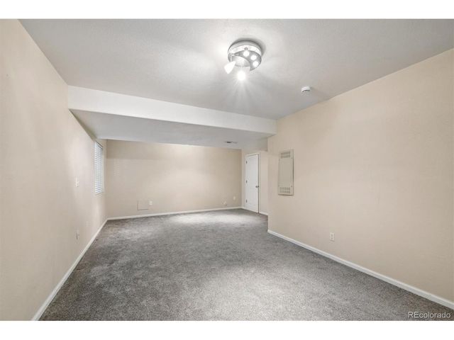 557 Stellars Jay Dr, Highlands Ranch, CO 80129