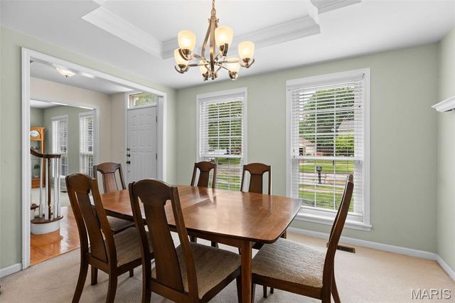 2806 Buckfield Court, Oakville, MO 63129