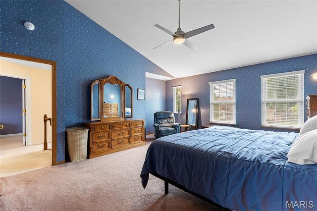 2806 Buckfield Court, Oakville, MO 63129