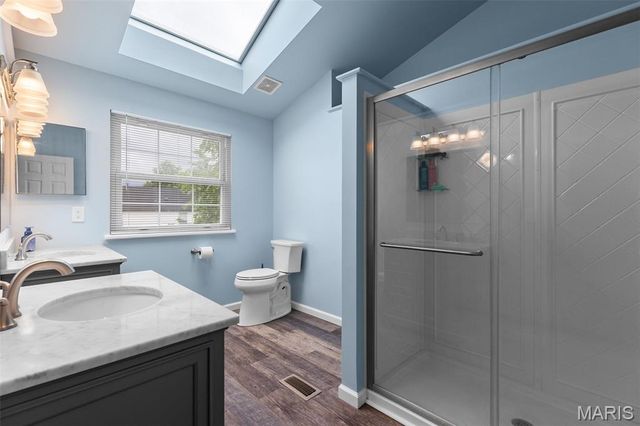 2806 Buckfield Court, Oakville, MO 63129