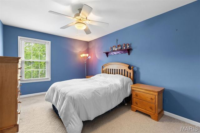 2806 Buckfield Court, Oakville, MO 63129