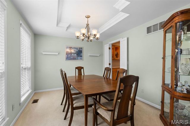 2806 Buckfield Court, Oakville, MO 63129