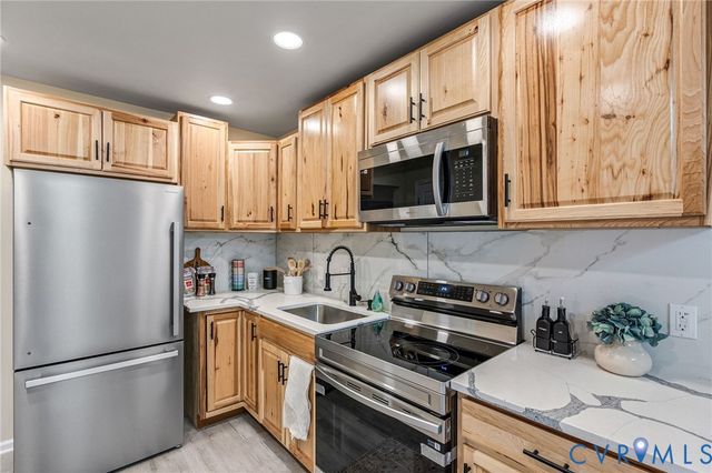 1404 Montgomery Ave, Petersburg, VA 23803