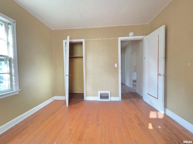 1406 W MARGARET Avenue, Peoria, IL 61604