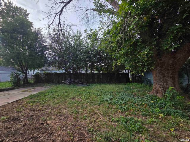 1406 W MARGARET Avenue, Peoria, IL 61604