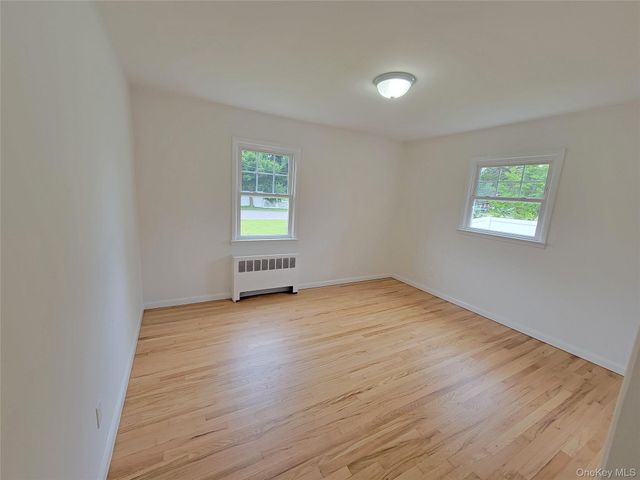 392 3rd Avenue, Bayport, NY 11705