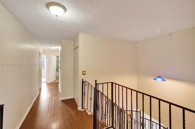 15651 NW 14th Ct, Pembroke Pines, FL 33028