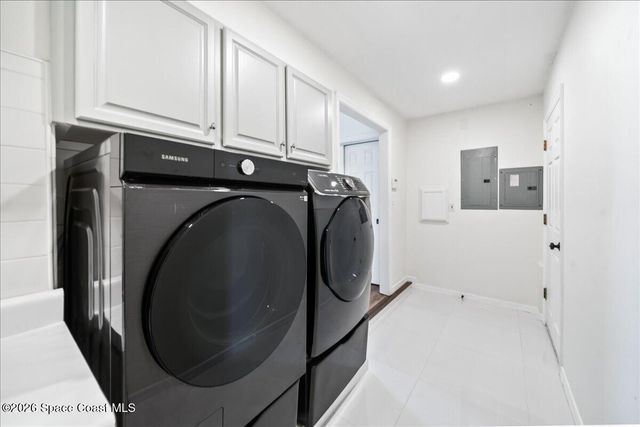 10710 S Tropical Trail, Merritt Island, FL 32952