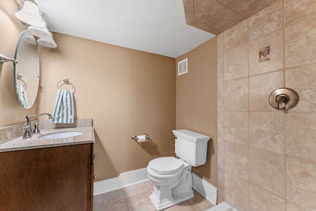 2509 East Street, Davenport, IA 52803