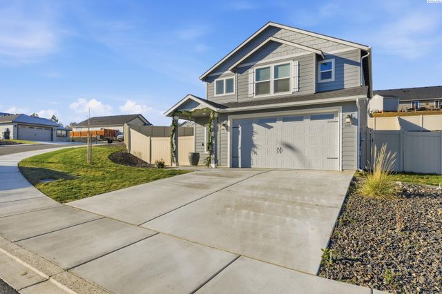 1401 8th Street, Benton City, WA 99320