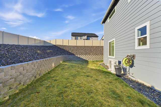 1401 8th Street, Benton City, WA 99320