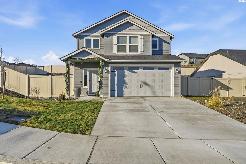 1401 8th Street, Benton City, WA 99320