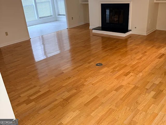 301 Dunbar Drive, Dunwoody, GA 30338